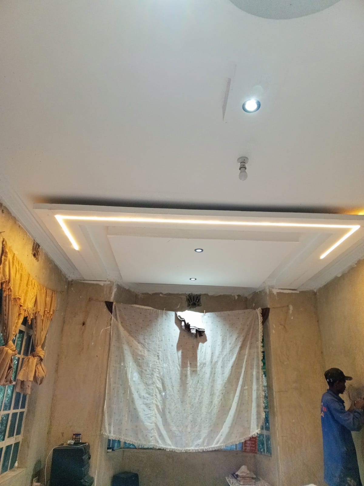 Floating Tray Gypsum Ceiling